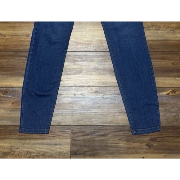 Judy Blue Style 8390 Stretch Skinny Jeans Mid-Wash Sculpting Demin Women's 11/30 - Picture 4 of 9